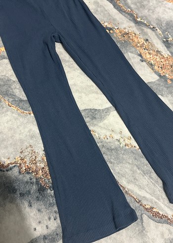 Kadın Mavi Pilili İspanyol Paça Pantolon - Görsel 4