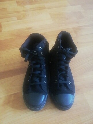 Siyah bez ayakkabı 