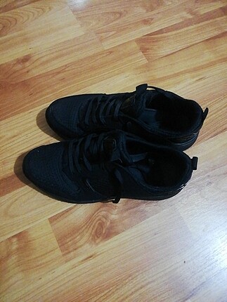 Diğer Siyah spor ayakkabı 
