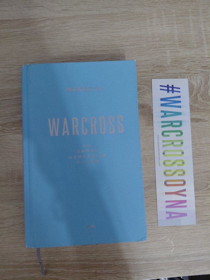 Warcross Marie Lu Kitap - Görsel 2
