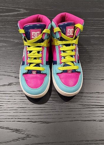 DC shoese orjinal 37 numara