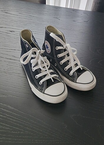 Converse Converse 31 numara açılma yırtık yoktur