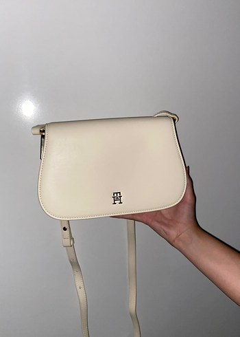 Tommy Hilfiger Minimalist Deri Kadın Çanta