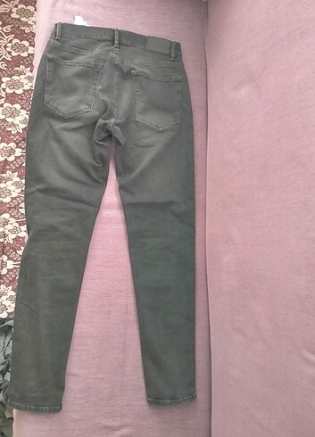 40 Beden siyah Renk Zara Pantolon Kullanılmamış