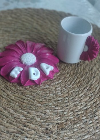 Pembe Çiçek Kulplu Kupa ve Tabak Seti - Görsel 3