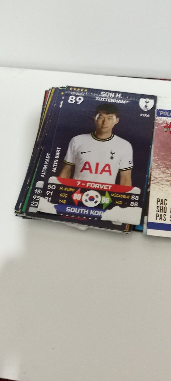 Futbolcu Kartları hepsinin fiyatıdır - Görsel 2