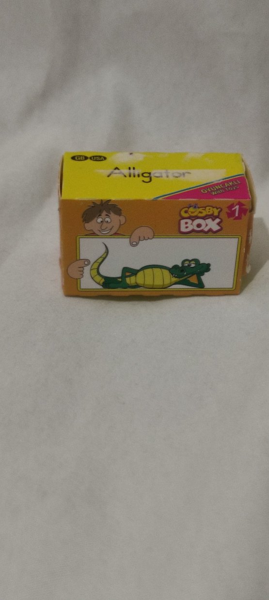 figür oyuncak kutusunda - Görsel 3