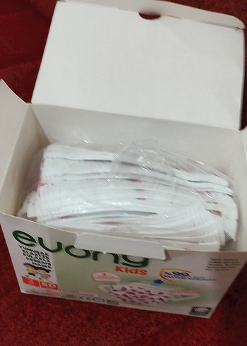 Evony Kids Yumuşak Elastik Kulaklı Cerrahi Maske - Görsel 3