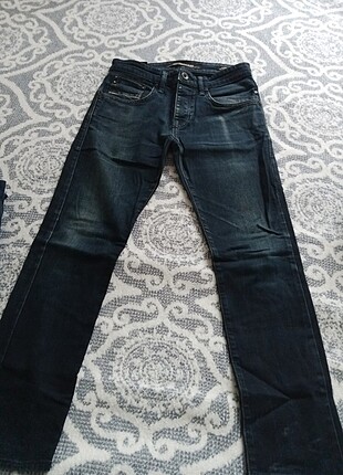 Mavi Jeans Ağ Kısmında sorun var onundisinda temiz