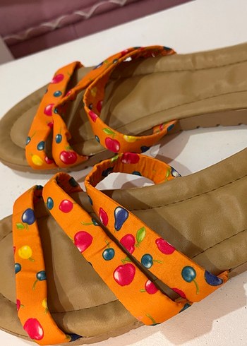 Renkli Bağcıklı Kadın Dolgu Topuk Terlik - Görsel 2