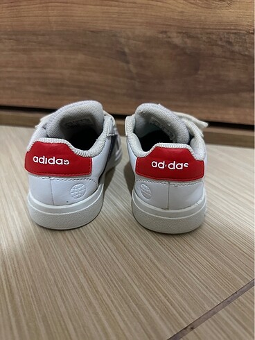 Adidas Spor ayakkabı