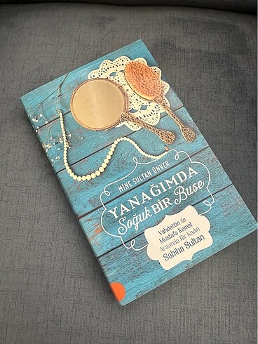 YANAĞIMDA SOĞUK BİR BUSE