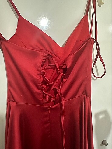 Kırmızı abiye - Görsel 14