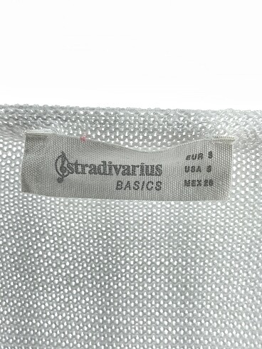 s Beden beyaz Renk Stradivarius Bluz %70 İndirimli.