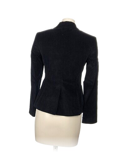 38 Beden Benetton Blazer %70 İndirimli.