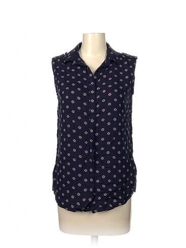 LC Waikiki Bluz %70 İndirimli.