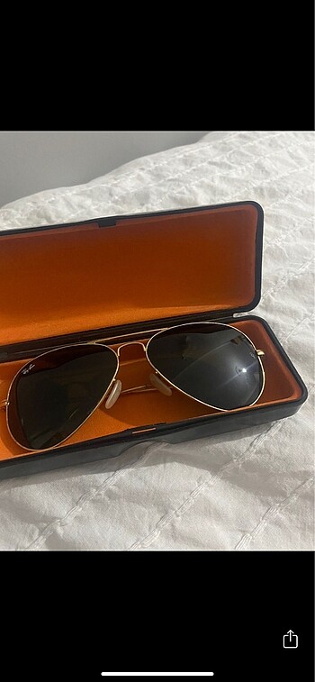 Ray Ban Demir kısmında hafif toksitlenme var