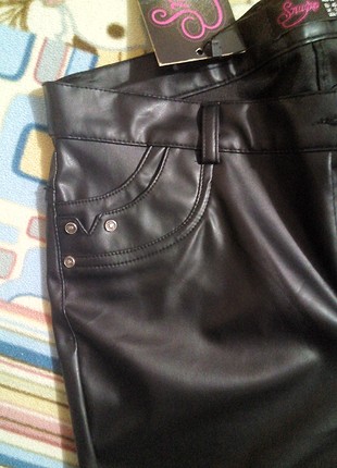 40 Beden siyah Renk Deri Pantolon