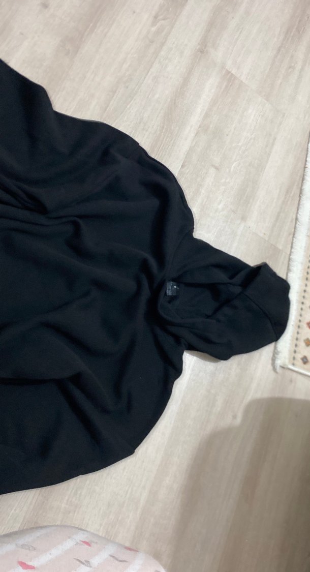 Kadın Siyah Kapüşonlu Basic Sweatshirt - Görsel 4