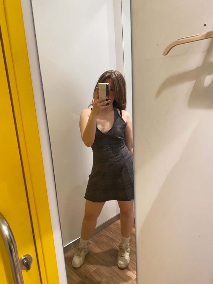 Gri Kareli Halter Yaka Kısa Elbise - Görsel 2