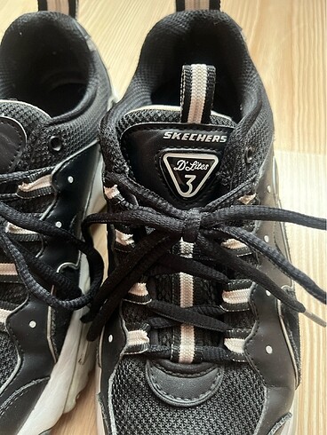 37 Beden siyah Renk Skechers spor ayakkabı