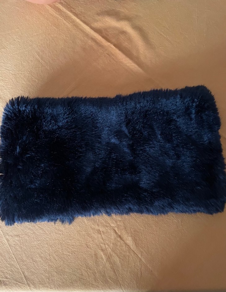 Siyah yapay Kürk Kadın yaka/boyunluk - Görsel 4