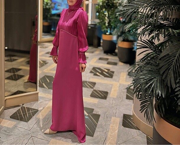 Pembe abiye elbise