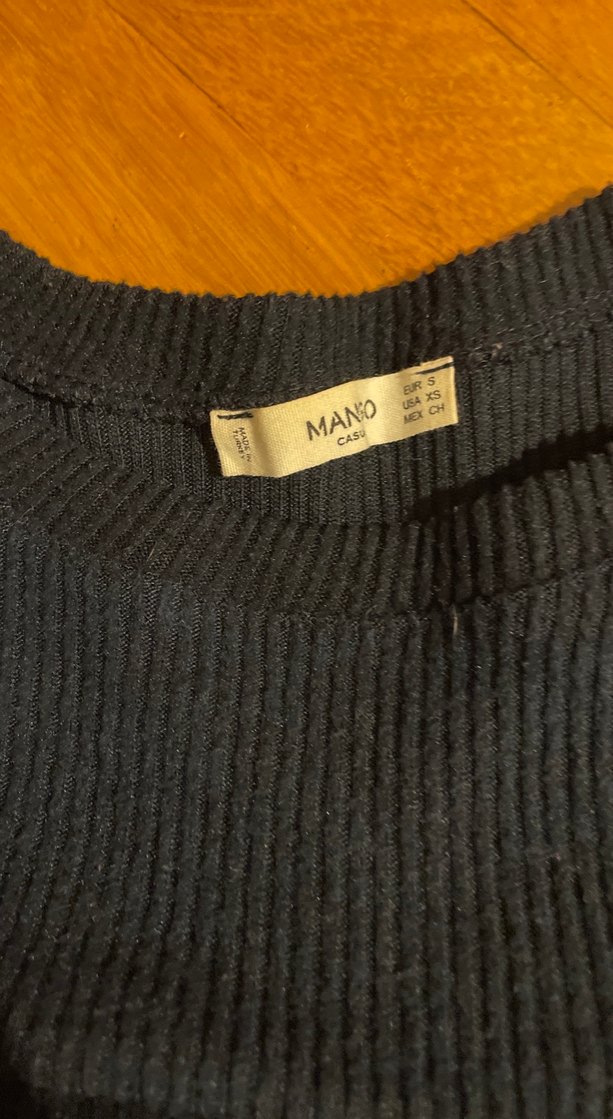 Lacivert omzu açık fırfırlı mango kazak - Görsel 2