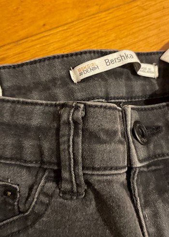 Bershka 34