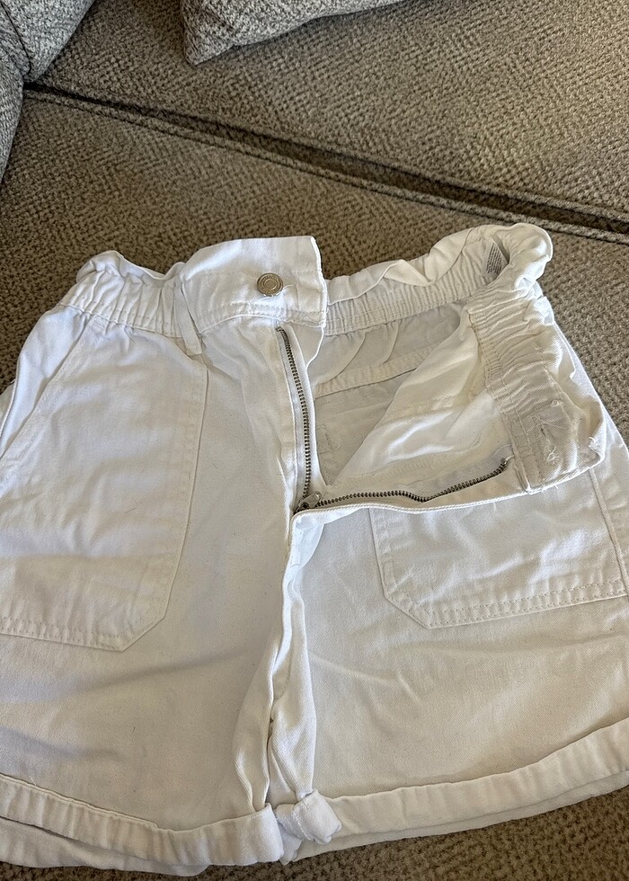 Beyaz kot şort - Görsel 2