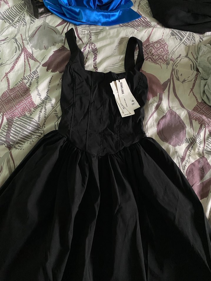 Siyah Straplez Kısa Elbise - Görsel 3