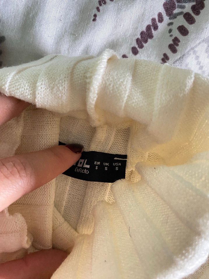 Beyaz Boğazlı Triko Kadın Kazak - Görsel 3