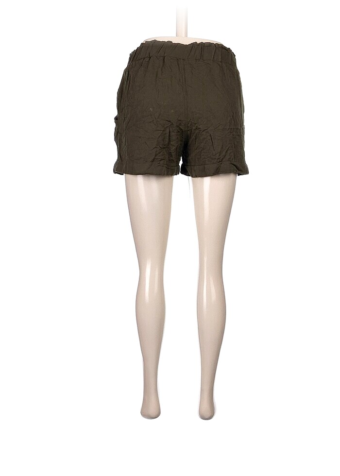 LC Waikiki Mini Şort %70 İndirimli. - Görsel 3