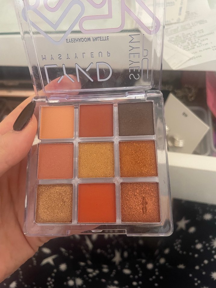 LYKD Çok Renkli Göz Farı Paleti - Görsel 2