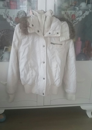 h&m ekru mont