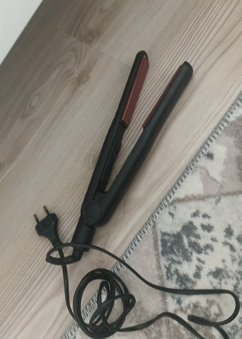 Siyah Saç Düzleştirici - Görsel 5