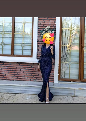 Kadın Lacivert Payetli Uzun Yılan Desenli Abiye