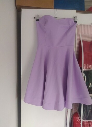 Lila straplez mini elbise 