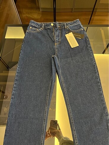 Trendyol marka 38 beden lacivert jean