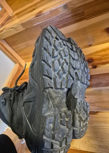 Siyah Erkek Bot - Görsel 4