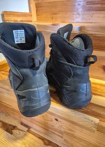 Siyah Erkek Bot - Görsel 2