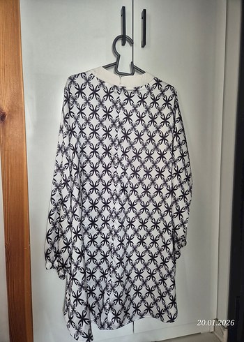 Uzun Kollu Baskılı Beyaz Tunik - Görsel 4