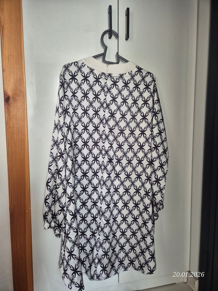 Uzun Kollu Baskılı Beyaz Tunik - Görsel 4