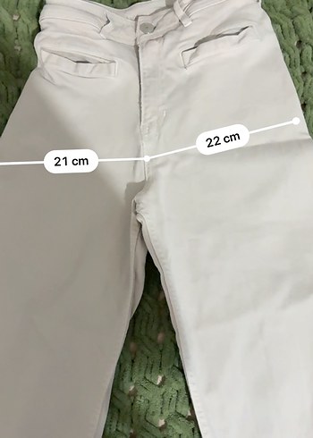 diğer Beden ten rengi Renk Hallhuber krem jean