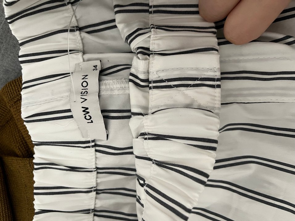 Kadın çizgili şort - Görsel 4