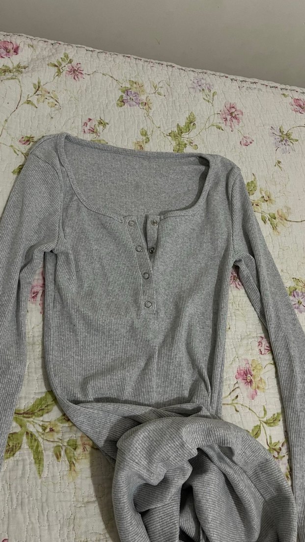 Gri Uzun Kollu Düğmeli Triko Elbise - Görsel 3