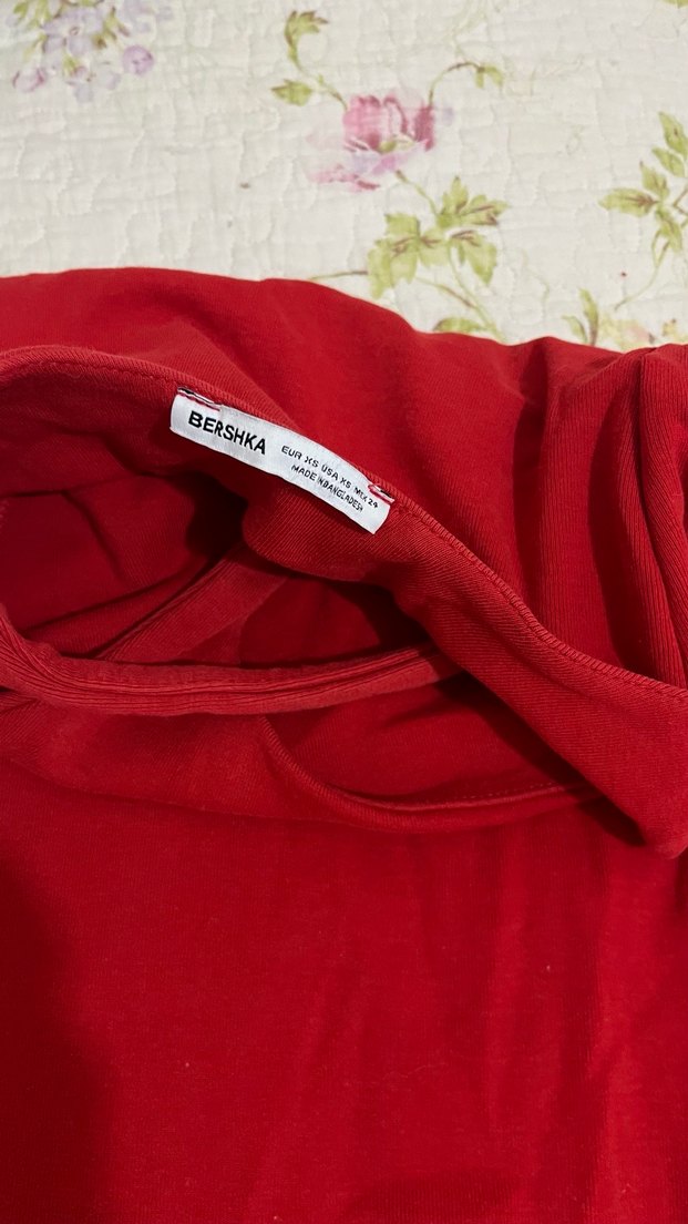 Kırmızı Parlak Uzun Kadın Elbisesi - Görsel 3