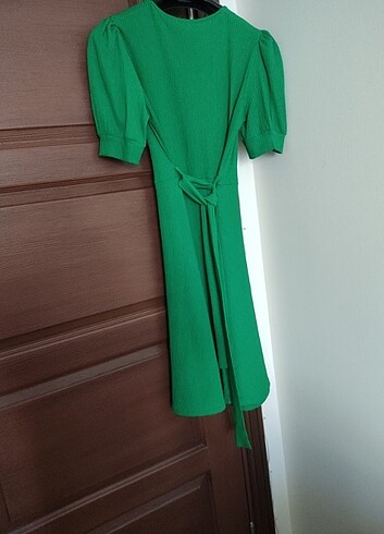 Bayan yeşil elbise 
