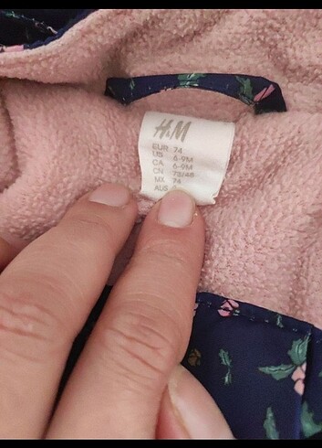H&M Kar montu Astronot 