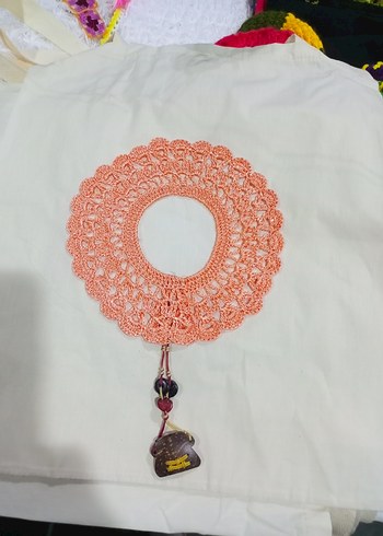bez çanta üzerine motif ve dantel